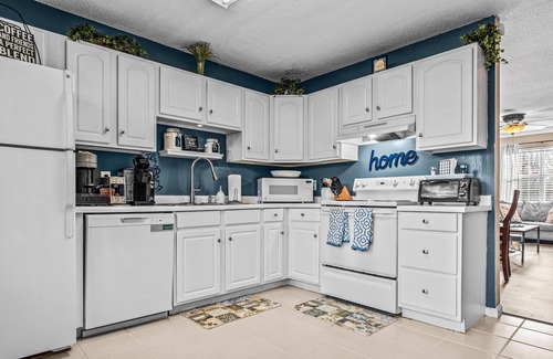 Athens Condo | Woodstone Retreat right next to UGA golf course!