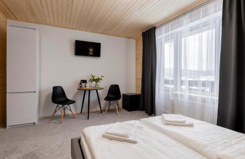 Polyanytsya House | Woodvel House