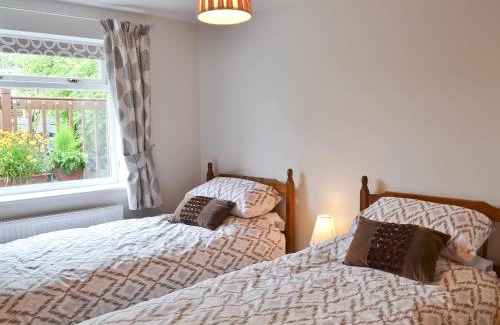 Cutthorpe House | Woodview Lodge