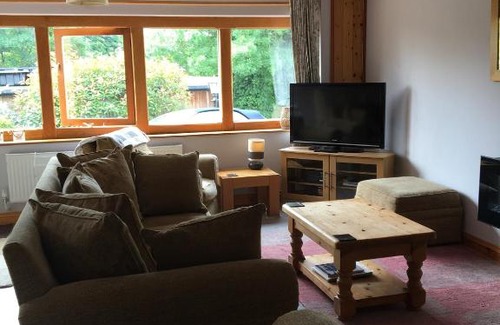Cutthorpe House | Woodview Lodge