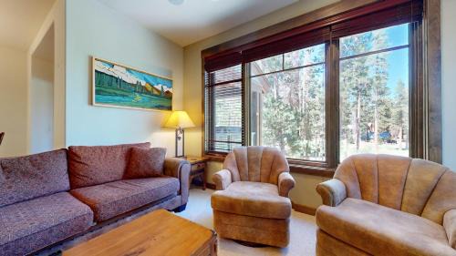Woodwinds Apartment | Woodwinds #1303 condo