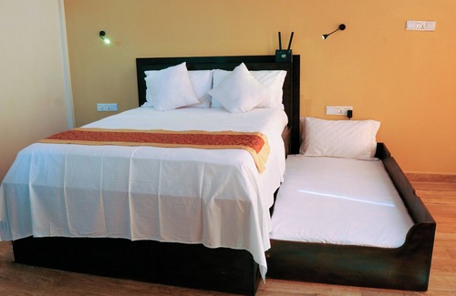 Trincomalee House | Woody Crest Hotel