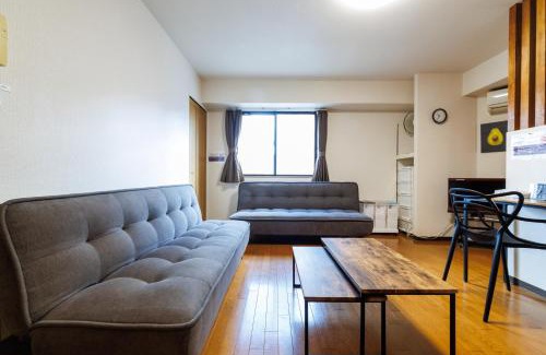 Shikitsuhigashi Apartment | Woody Family Rm Daikokucho, Namba