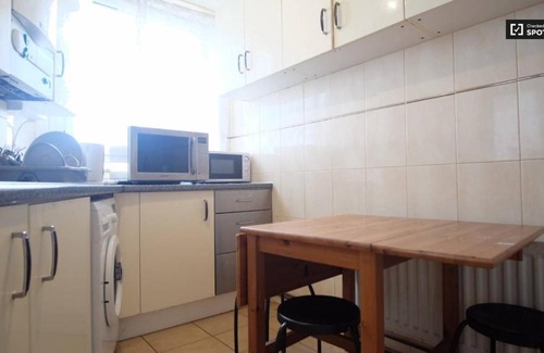 Woolwich Riverside Apartment | Woolwich short or long term apartment