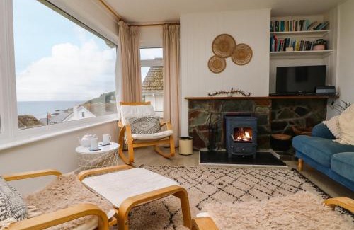 Mousehole House | Wootton Gray