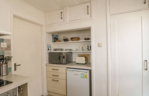 Chysauster Cottage | Wootton Gray