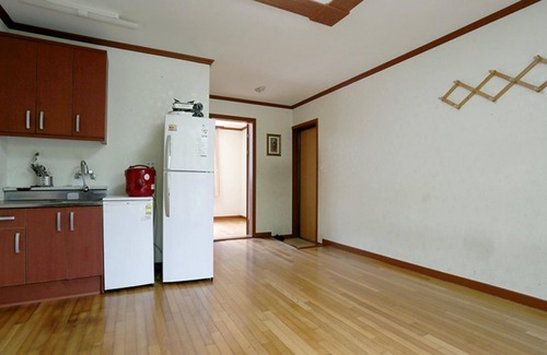 Jecheon House | Worak Pensionville Monet's House