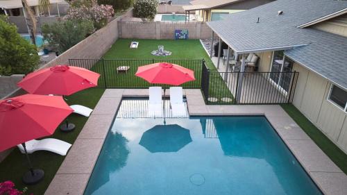 Gilbert House | Work and Play Retreat with Pool