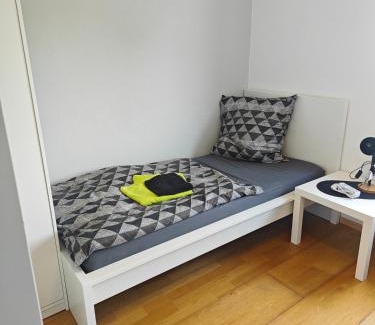 Breberen Apartment | Work and Stay Haus 12 Betten 2 Etagen 2 Badezimmer,Terasse Küche nähe Geleen,Geilenkirchen,Heinsberg,Alsdorf
