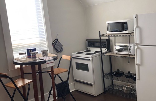 Thunder Bay Apartment | Work Life! 1 bedroom in Historic Triplex