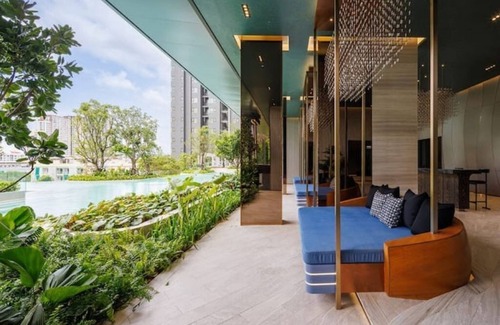 Bukkhalo Apartment | Work & Play at Sathorn Sierra Studio (Fast Wi-Fi)