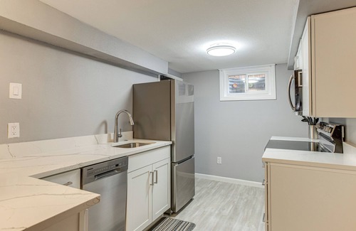 West Highland Apartment | Work, Play & Relax: Walkable Denver Apt w/Patio!