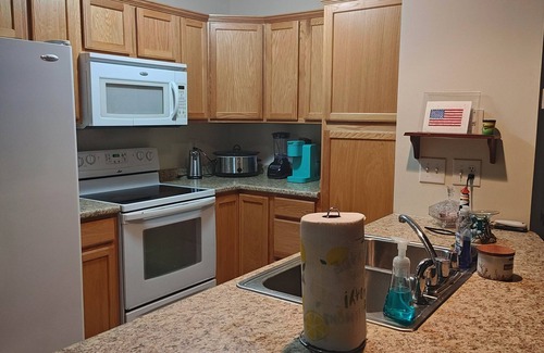 New Bern House | Work, Relax, Explore! 3 Bdrm House with screened in porch in New Bern.