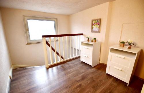 Rheidt House | Work & Stay Ferienhaus Niederkassel