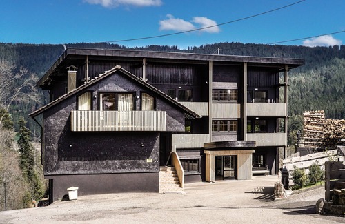 Huzenbach House | Workation House for up to 38 persons