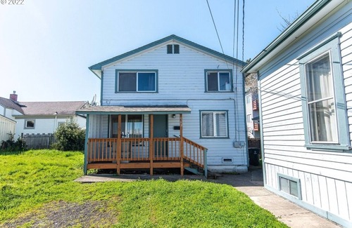 Coos Bay Apartment | Workaway in Coosbay Unit B