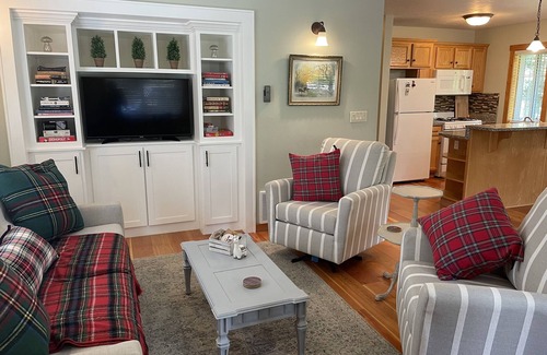 Kalispell Cottage | Working Llama Farm Experience Located Just 30 Minutes From Glacier National Park