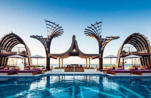 Zona Hotelera Resort | World Class Beachfront Luxury Resort