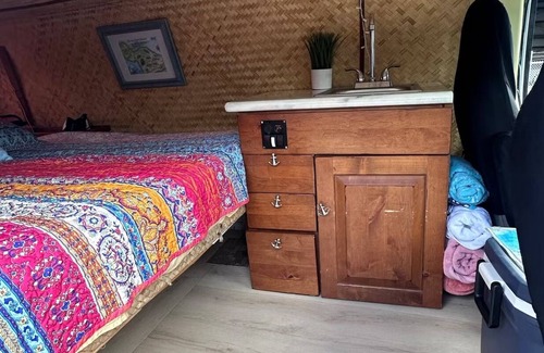 Kihei House | World Famous Shaka Camper