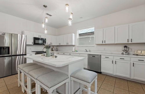 Windwood Bay Villa | World Showcase 5 Bedrooms at Windwood Bay