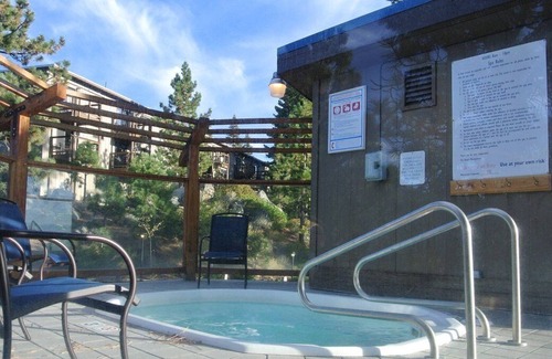 Tahoe Village Resort | WorldMark Lake Tahoe Resort at Stateline July 22-29, 2022
