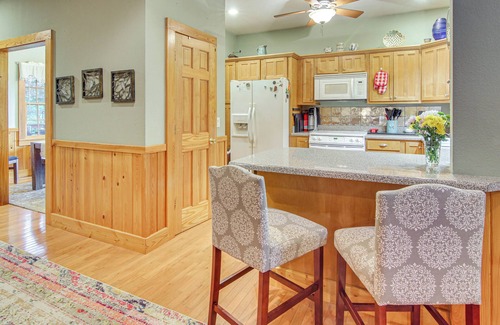 Bakersville House | Wraparound Porch w/Views: Blue Ridge Mtn Gem!