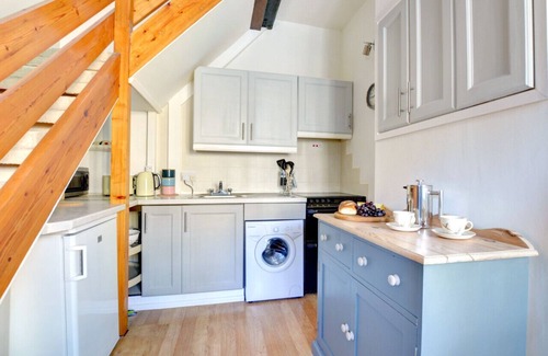 Middleham House | Wren Cottage - One Bedroom House, Sleeps 2