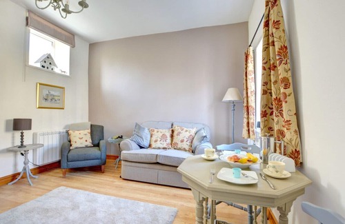 Middleham House | Wren Cottage - One Bedroom House, Sleeps 2