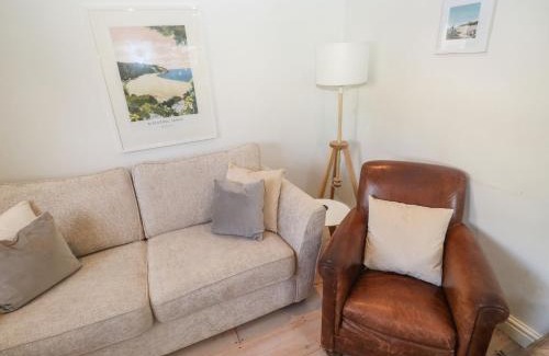 Slapton House | Wrens Nest