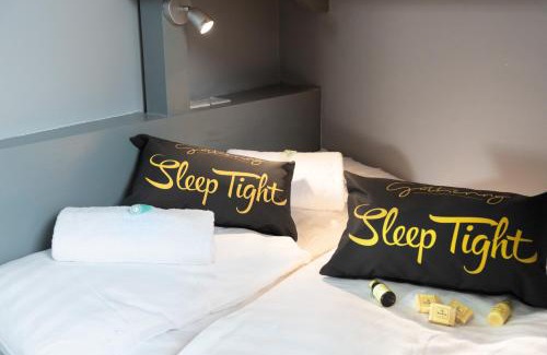 Wrexham Apartment | Wrexham Central Stay Apartment Seven