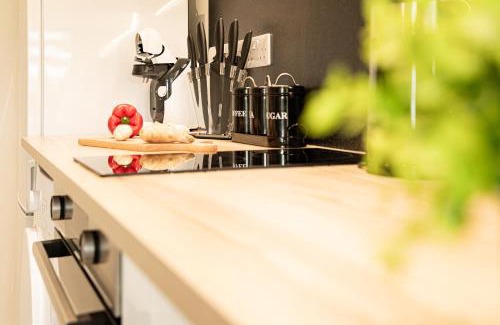 Wroxton Apartment | Wroxton Apartment 5