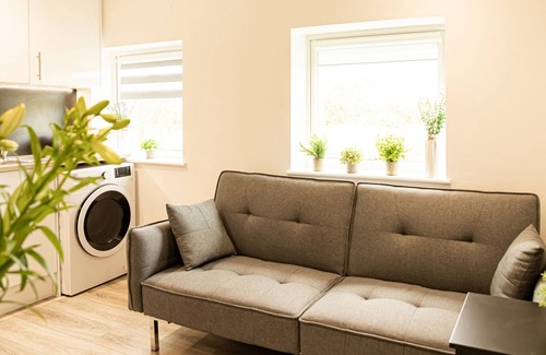 Wroxton Apartment | Wroxton Serviced Apartment No 5