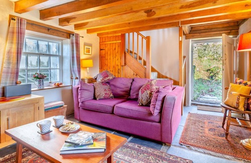 Callington House | Wuggle - One Bedroom House, Sleeps 2