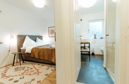 Nordstrand Apartment | Wunderschöne FeWo direkt am Meer mit Whirlpool & Sauna