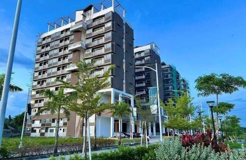 Mandurriao Apartment | WV2 Condotel Luxury