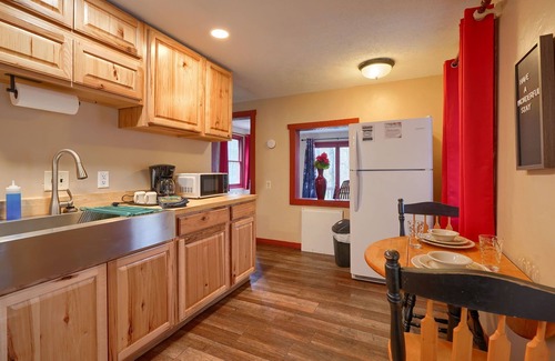Laurelville Cabin | Wyandot Woods - Firefly Cabin