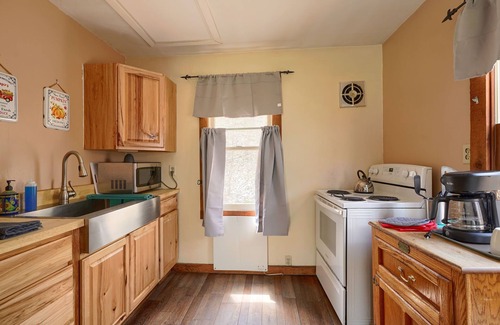 Laurelville Cabin | Wyandot Woods - Lake House