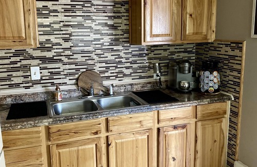 Wyandotte House | Wyandotte River Manor