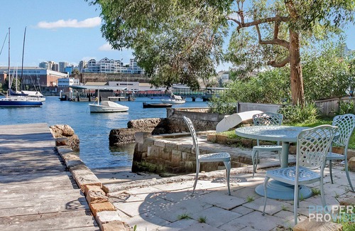 Neutral Bay Apartment | Wycombe Waterfront Apartment at Kurruba Point