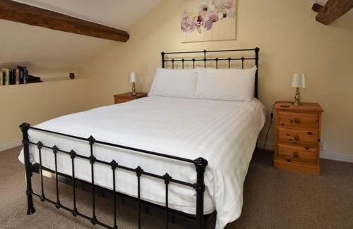 Llangurig House | Wye Retreat in Llanidloes
