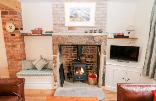 Bakewell House | Wyebrow Cottage