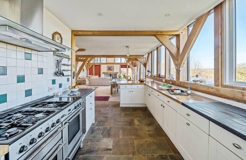 Littlebredy House | Wylye Croft -sleeps 8 guests in 4 bedrooms