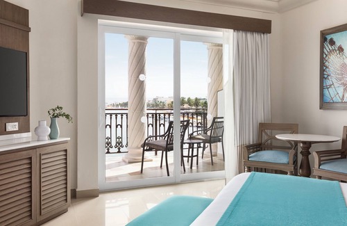 Downtown Hotel | Wyndham Alltra Playa del Carmen Adults Only All Inclusive