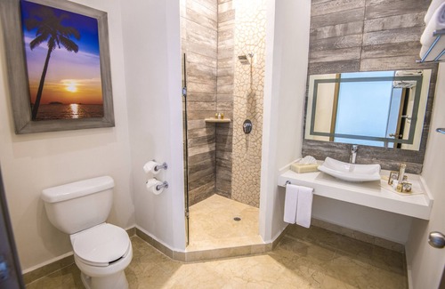 Downtown Hotel | Wyndham Alltra Playa del Carmen Adults Only All Inclusive