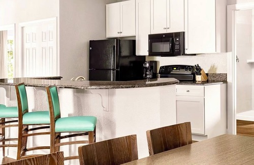 Ocean Drive Cottage | Wyndham at The Cottages - 3BR/2BA - Sleeps 10 - Resort & Beach Access