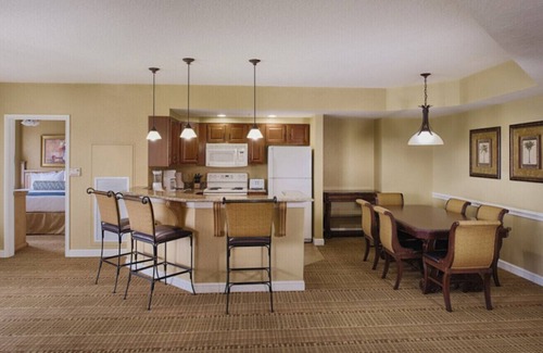 Lake Buena Vista Resort | Wyndham Bonnet Creek - Inside Disney Gates, 5 Pools -25% Deposit