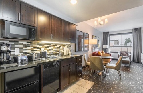 Lower Nob Hill Hotel | Wyndham Canterbury at San Francisco - 1 Bedroom