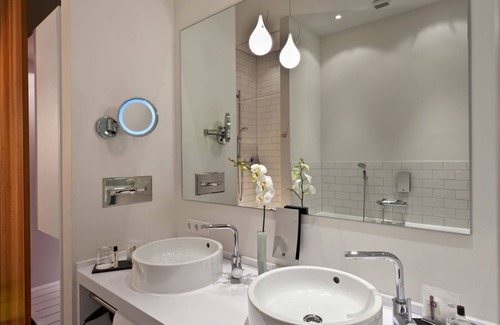 Gesundbrunnen Hotel | Wyndham Garden Berlin Mitte