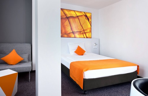 Friedrichstadt Hotel | Wyndham Garden Düsseldorf City Centre Königsallee