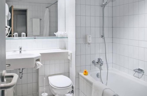Metzkausen Hotel | Wyndham Garden Düsseldorf Mettmann